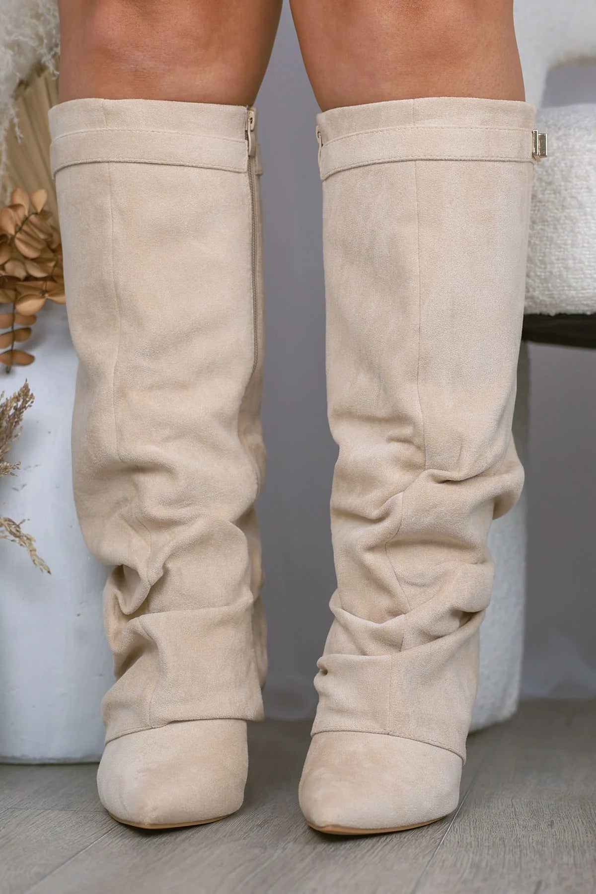 Cavalière - bota ancha de ante hasta la rodilla