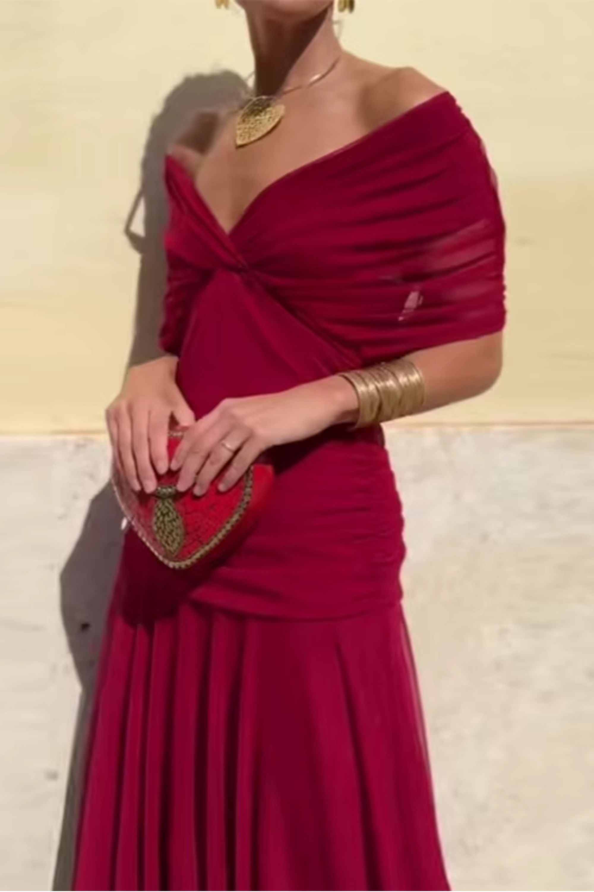 Gitana Moderna - vestido escote en V