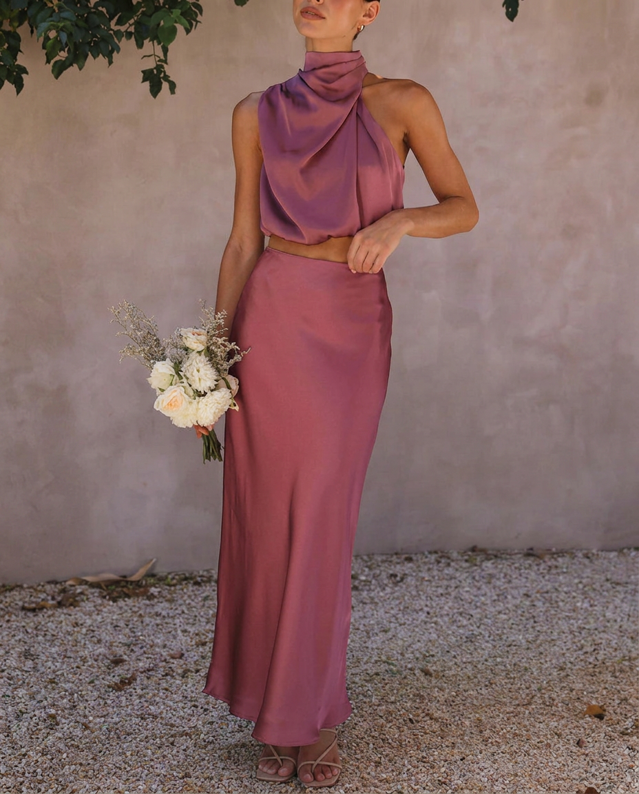Aurora Satin - conjunto de satén con top halter drapeado