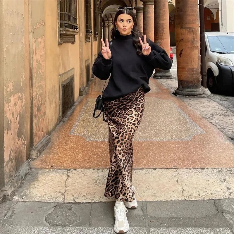 Tigresse - falda de satén con estampado de leopardo