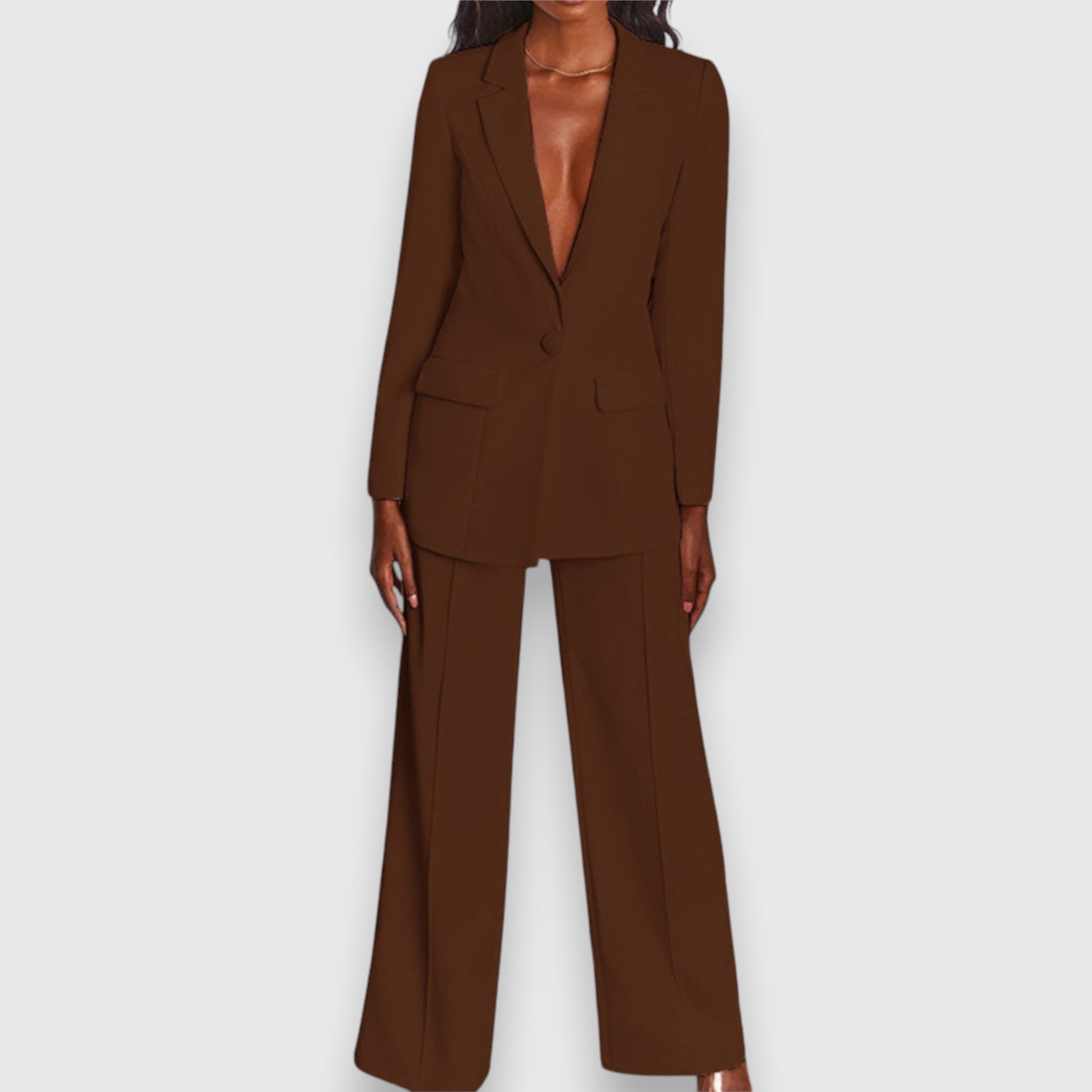 Parisian - conjunto minimalista en cada detalle