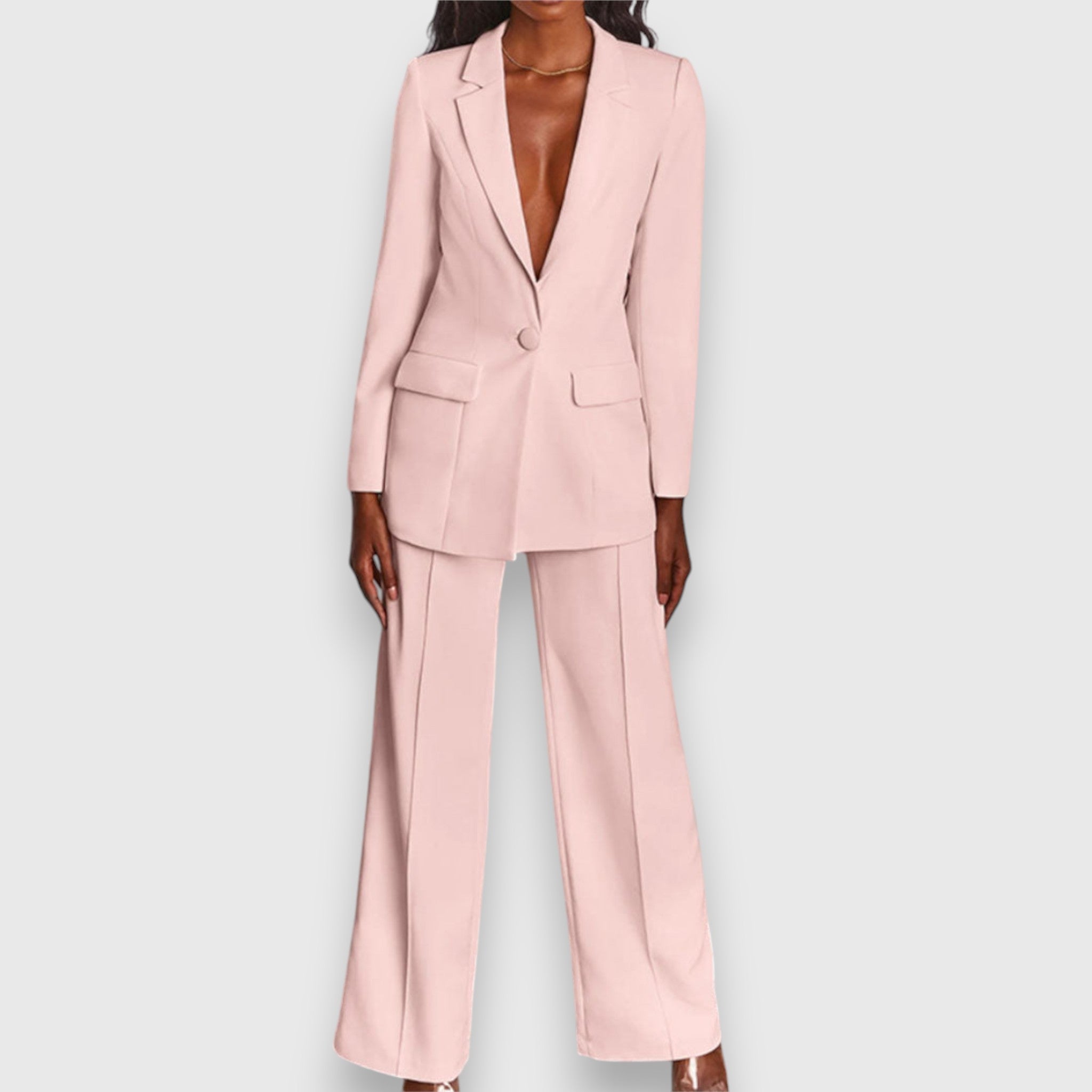 Parisian - conjunto minimalista en cada detalle