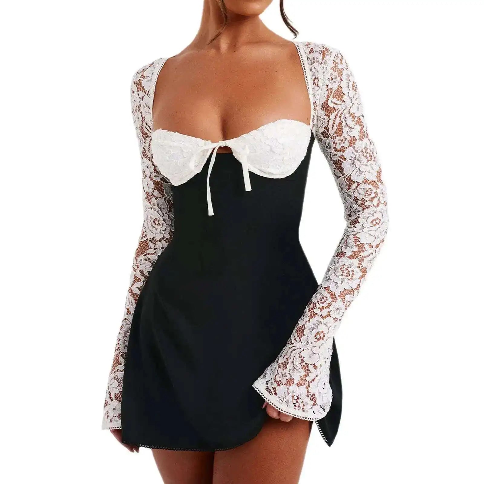 Dulce - vestido corto con mangas largas de encaje