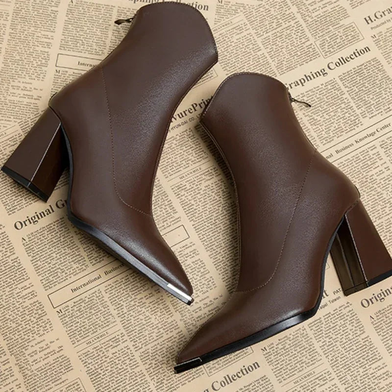 Nova Point / Botas con puntera de cromo
