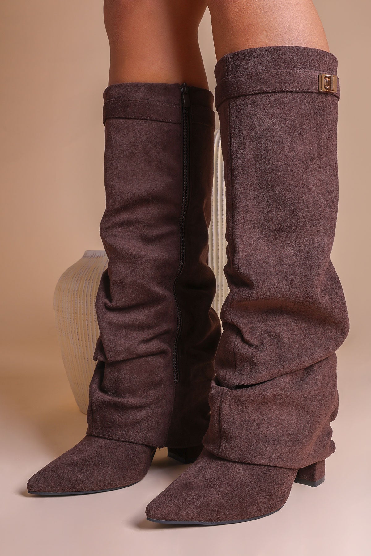 Cavalière - bota ancha de ante hasta la rodilla