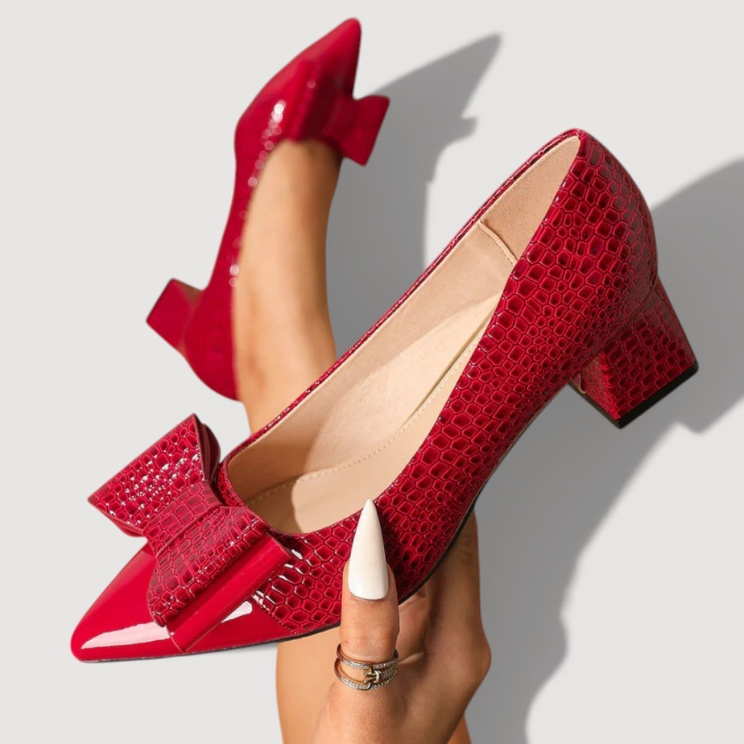 Zapatos de salón Bow Luxe / Tacones de Bloque Refinados