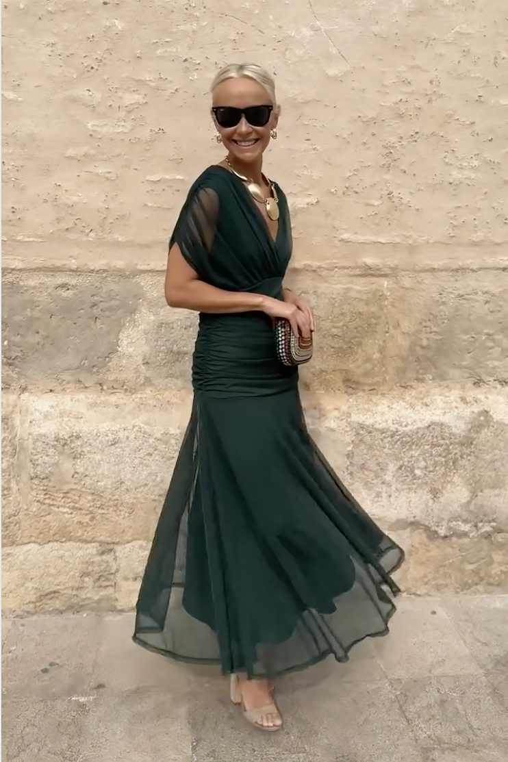 Gitana Moderna - vestido escote en V