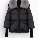 Rocío Madrid - chaqueta acolchada con cuello de pelo