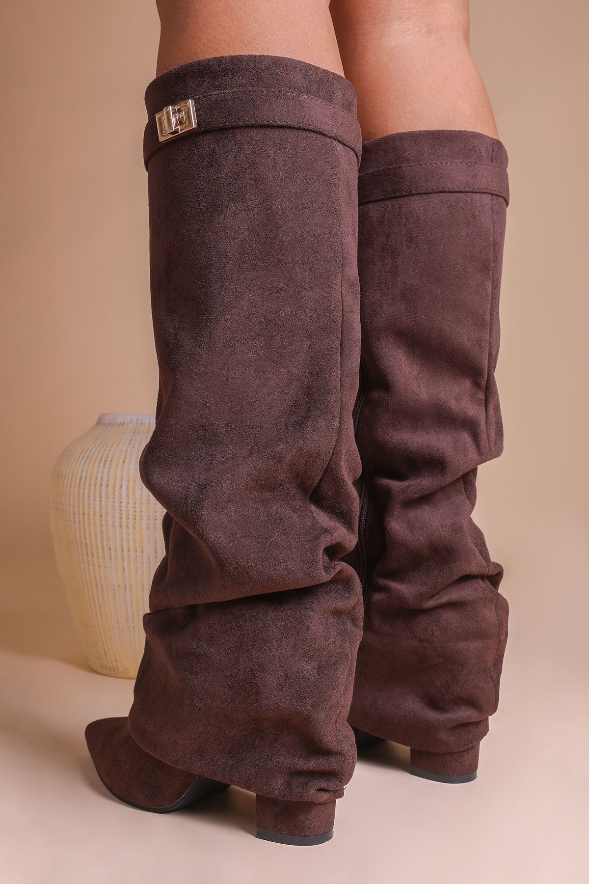 Cavalière - bota ancha de ante hasta la rodilla