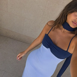 Carmesí Real - vestido largo con capa de gasa