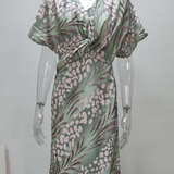 Vera - vestido con escote en V y corte ajustado