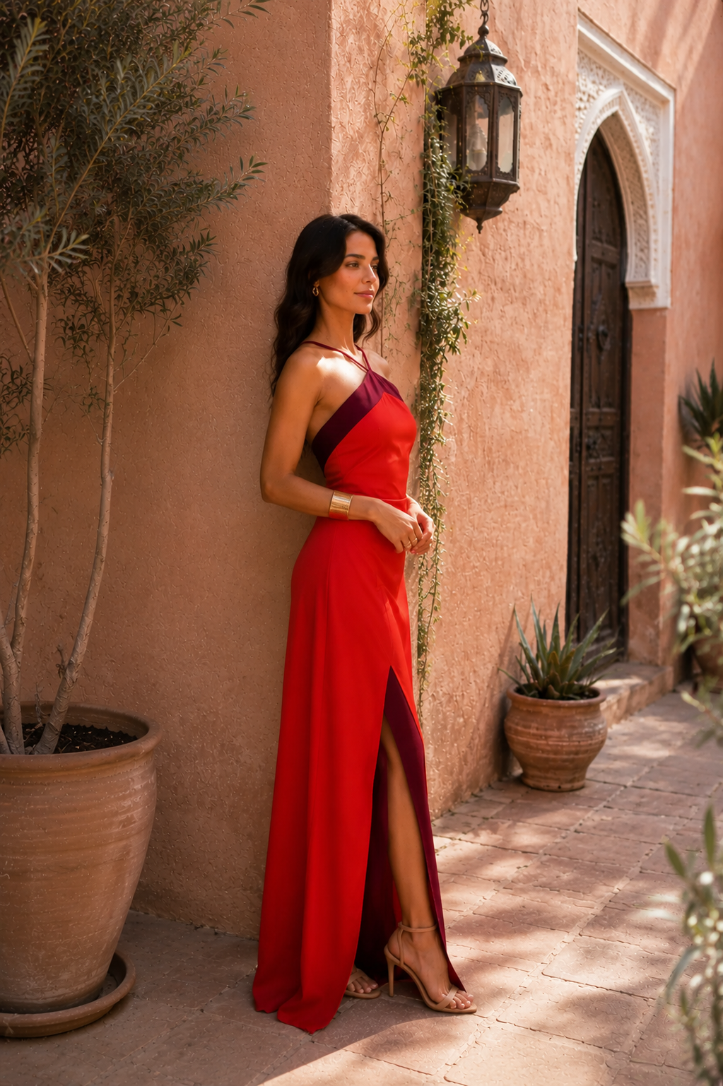 Ardiente - vestido largo con cuello halter cruzado