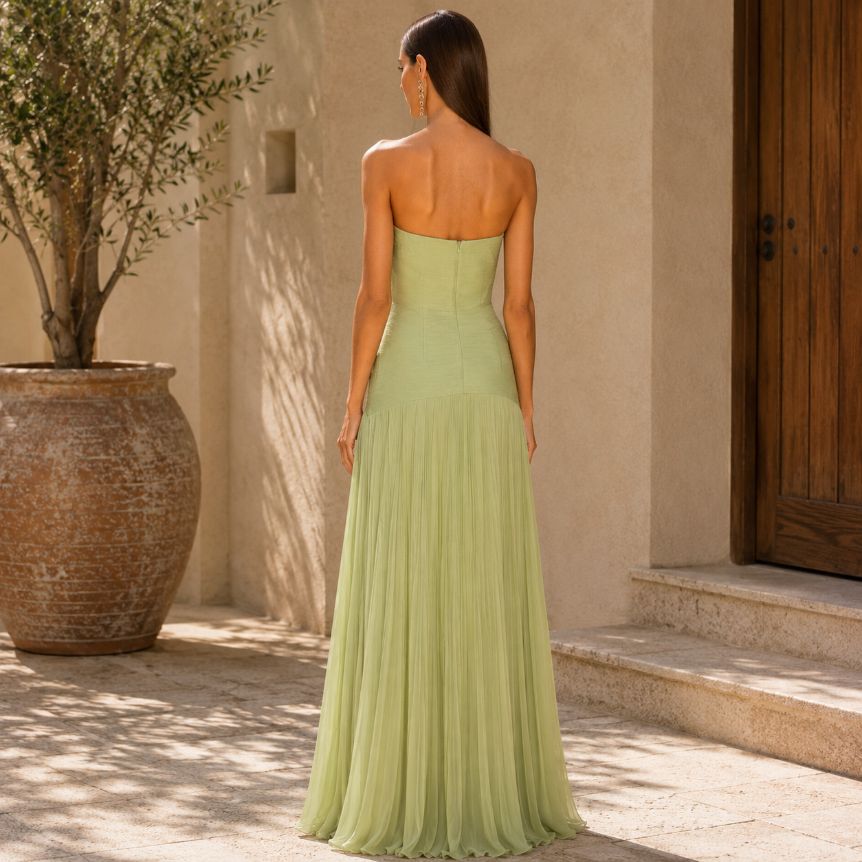 Vestido con diseño de hombros descubiertos