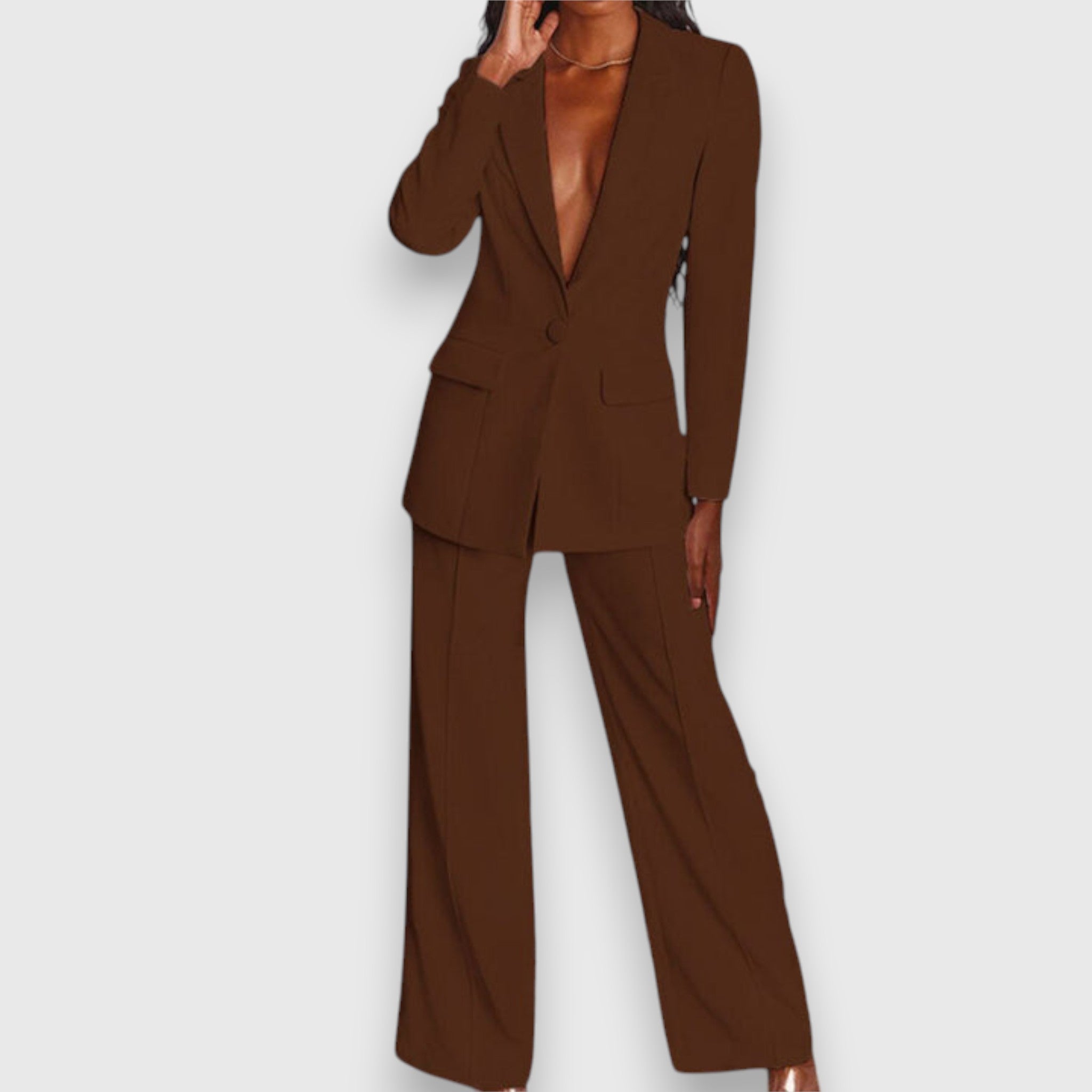 Parisian - conjunto minimalista en cada detalle