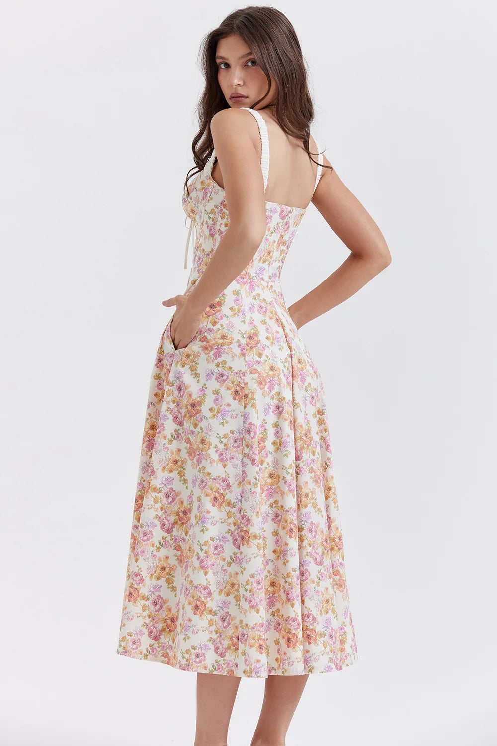 Encanto - vestido midi floral con hendidura