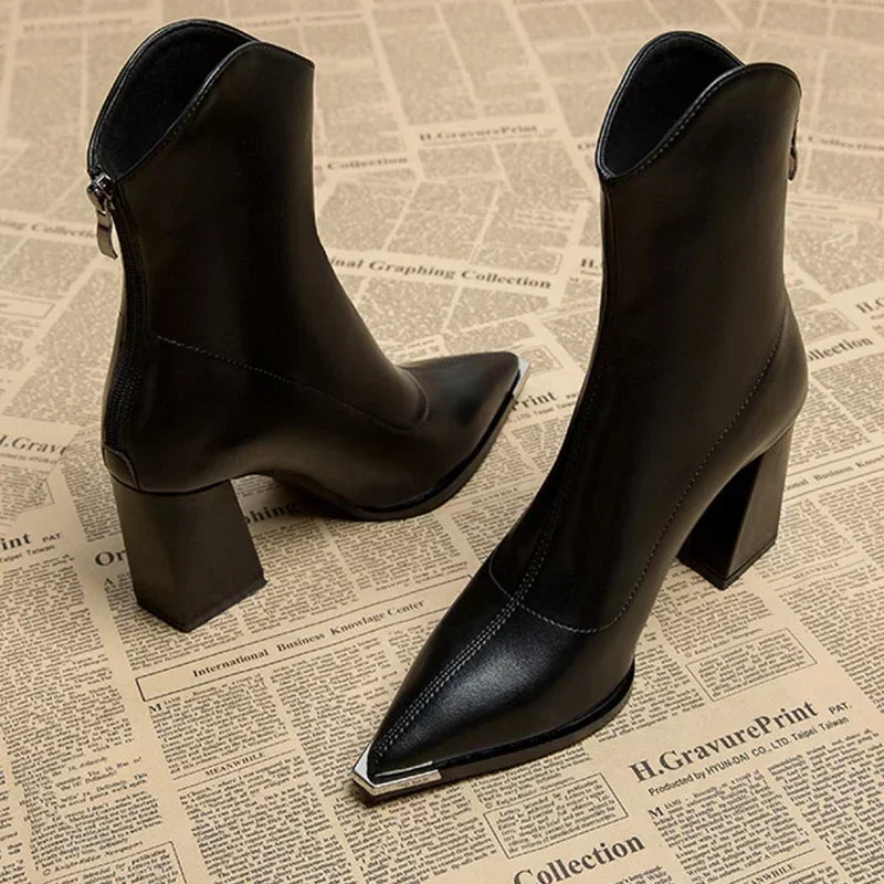 Nova Point / Botas con puntera de cromo
