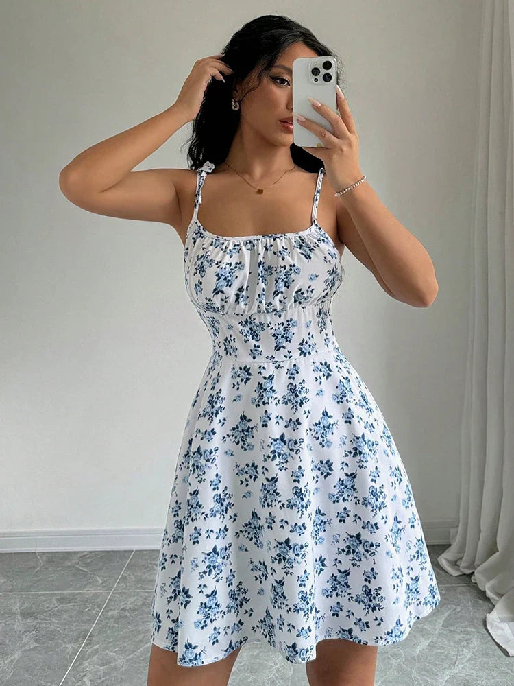 Dorada - vestido con lazos y falda acampanada