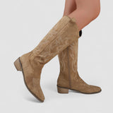 Almudena - Botas altas de estilo western bordadas