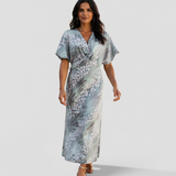 Vera - vestido con escote en V y corte ajustado