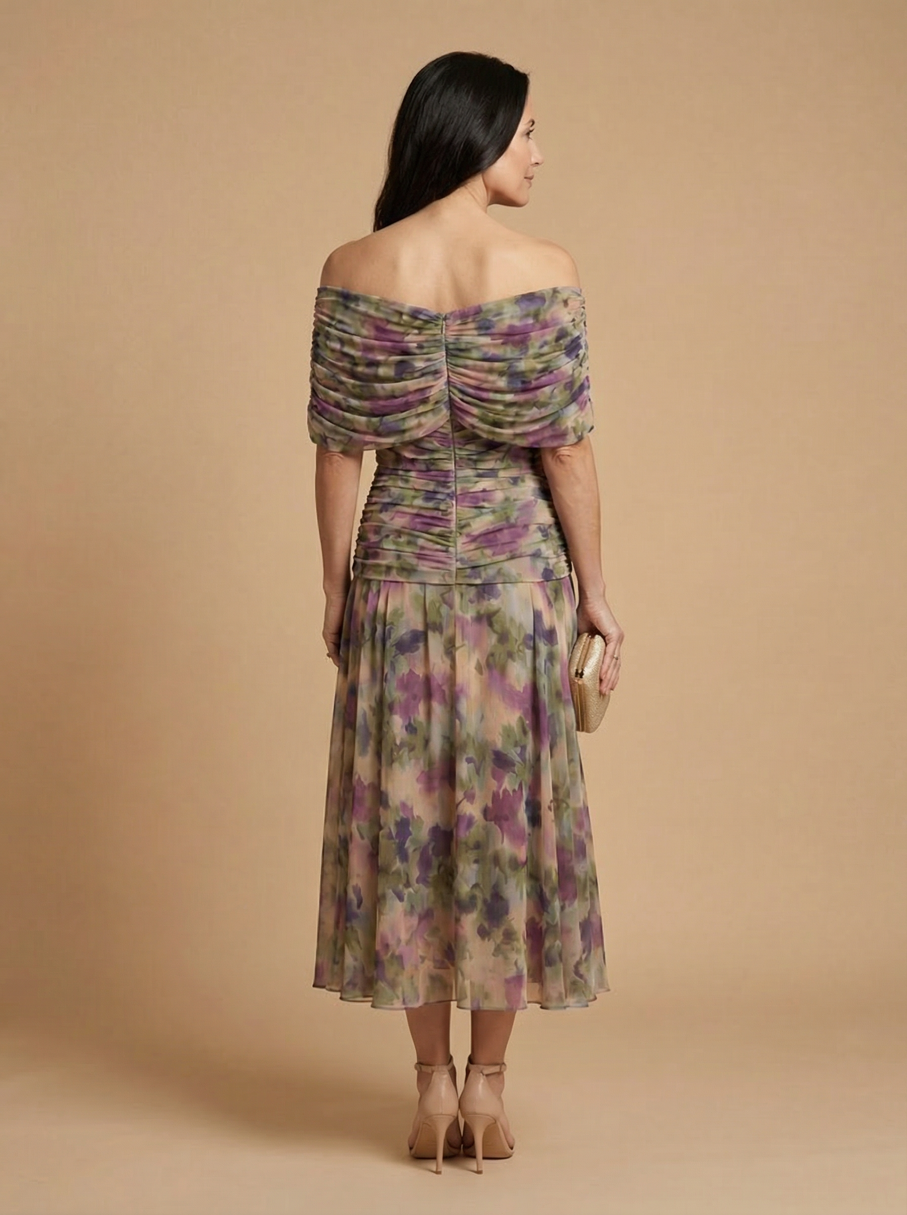 Gitana Moderna - vestido escote en V