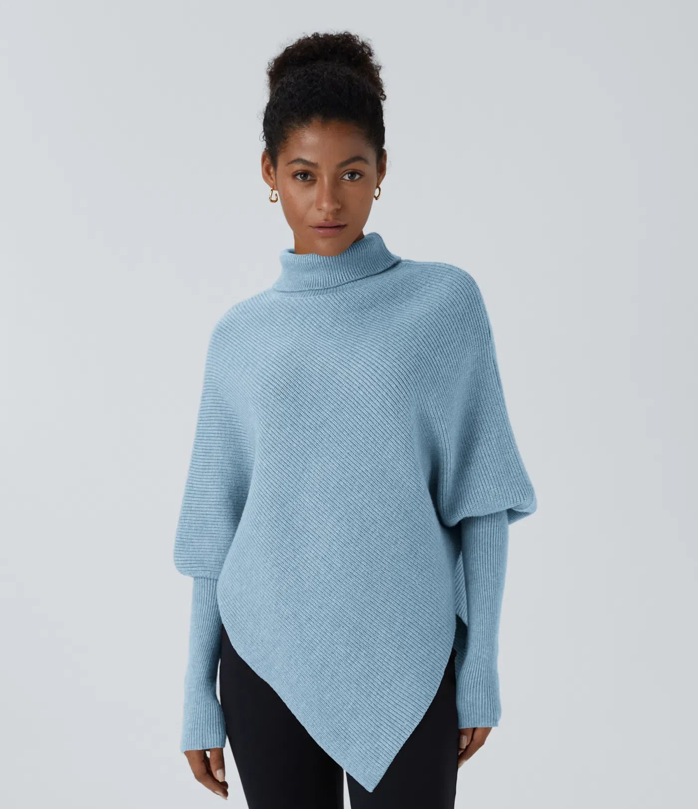 Drapée - elegante jersey de cuello alto