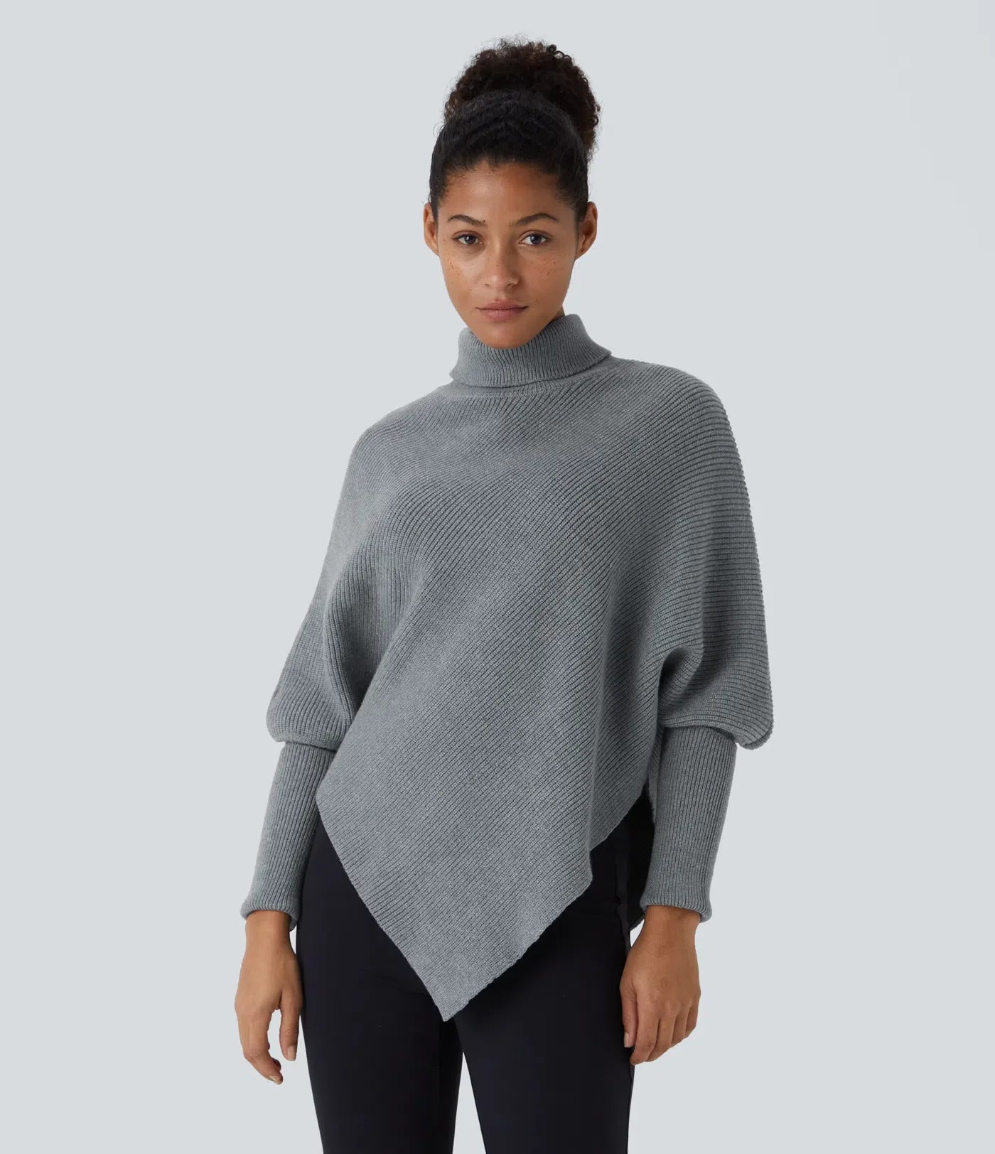 Drapée - elegante jersey de cuello alto