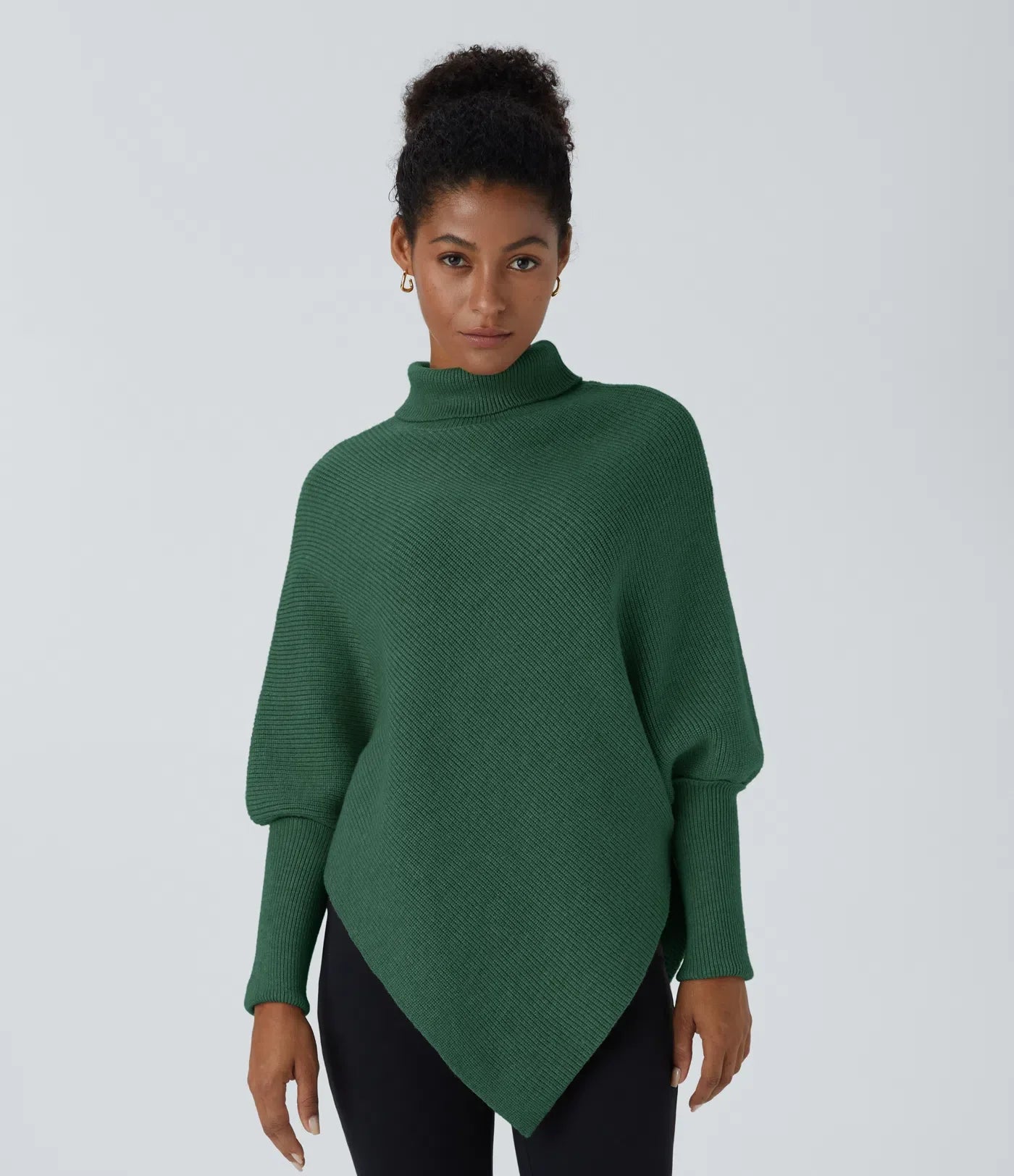 Drapée - elegante jersey de cuello alto