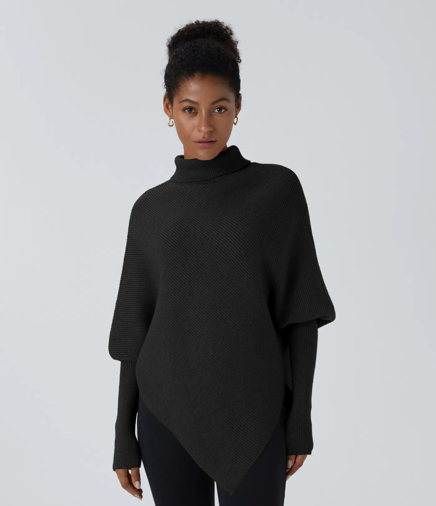Drapée - elegante jersey de cuello alto