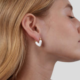 Sasha - Pendientes Corazón Esmalte Nacarado